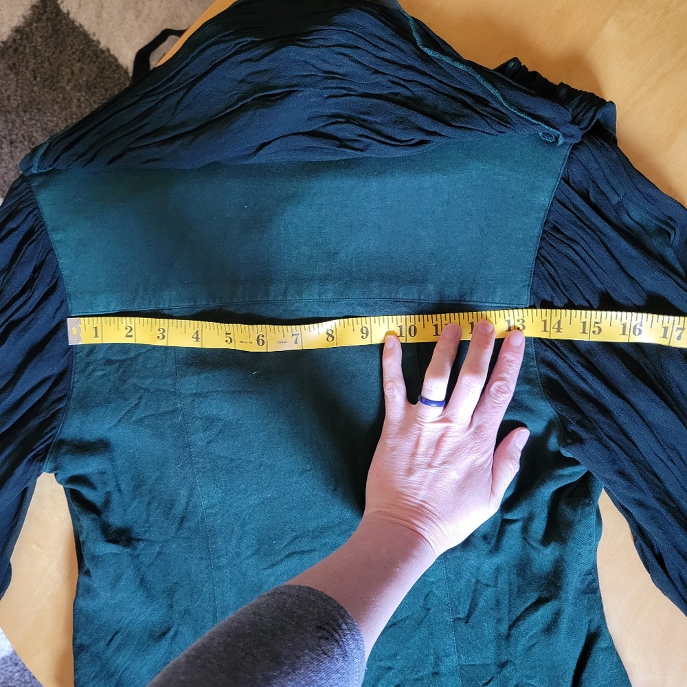 Holy Clothing Lysandra Top In Huntress Green Medium - Picture 5 of 8